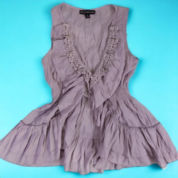 Gemstone Lavender Blouse Size M 2-Button Design - Picture 1 of 7